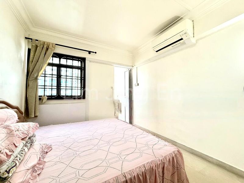 4 Room (4NG) HDB for Sale in  221A Jurong East Street 21 - Image 8